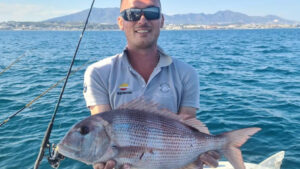 Bottom Fishing Trip with Snacks and Drinks